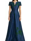 Kay Unger Jacquard Belted Gown In Blue Floral In Blue