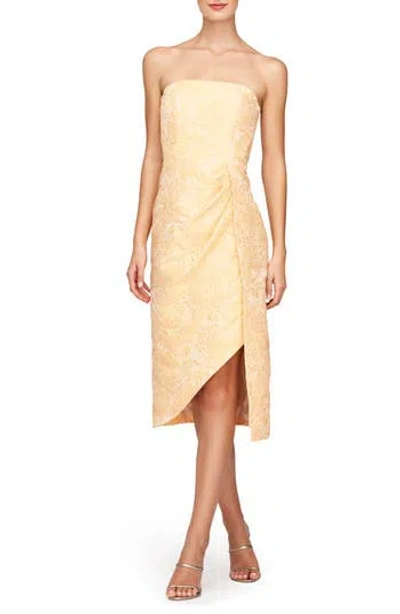 Kay Unger Lucy Floral Jacquard Strapless Dress In Yellow