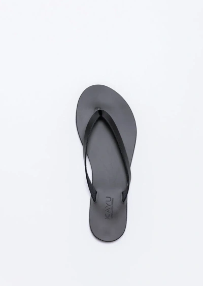 Kayu Milos Vegetable Tanned Leather Sandal In Black