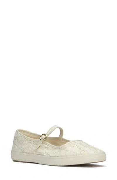 Keds ® Lace Flat In Neutral