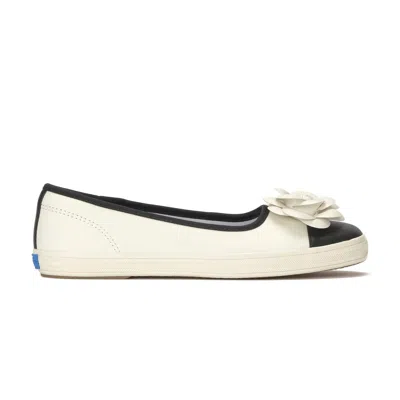 Keds Women's Maisie Ballet Toe Cap Leather Flower Applique Sneakers In Egret/black