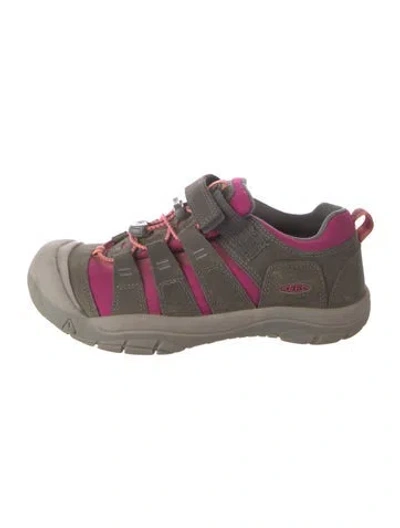 Pre-owned Keen Canvas Athletic Sneakers In Multi