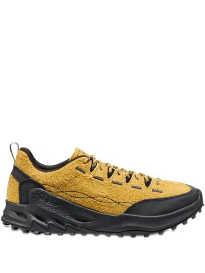 Keen Footwear Zionic Sneakers In Yellow