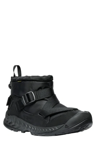 Keen Hoodzerra Ii Waterproof Boot In Black/black
