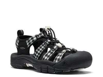 Keen Newport Retro Fisherman Sandal In Black