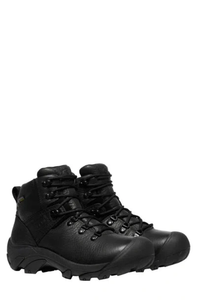Keen Pyrenees Hiking Boot In Black/legion Blue
