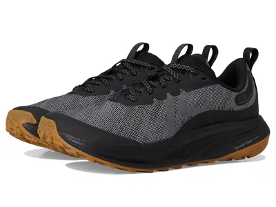 Keen Roam In Black