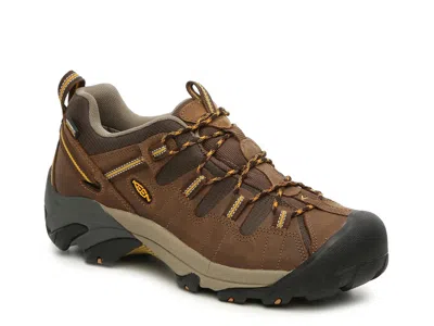 Keen Targhee Waterproof Hiking Shoe In Brown