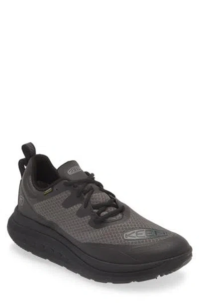 Keen Wk400 Waterproof Walking Sneaker (men)<br /> In Black/black