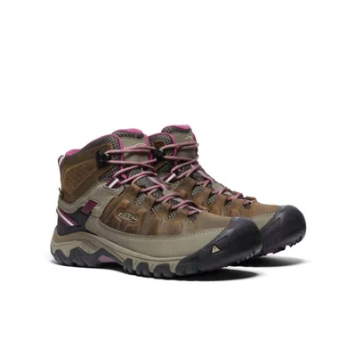 Keen Women's Targhee Iii Mid Waterproof Hiking Boot In Weiss/boysenberry In Green