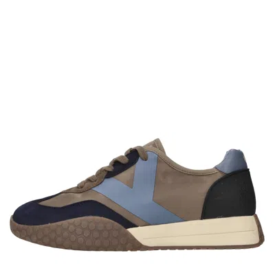 Keh-noo Keh Noo Sneakers In Black