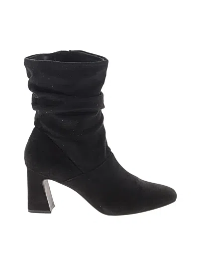Pre-owned Kelly & Katie Ankle Boots In Black