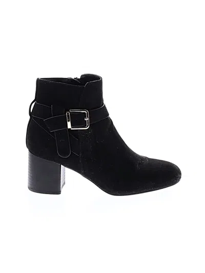 Pre-owned Kelly & Katie Ankle Boots In Black