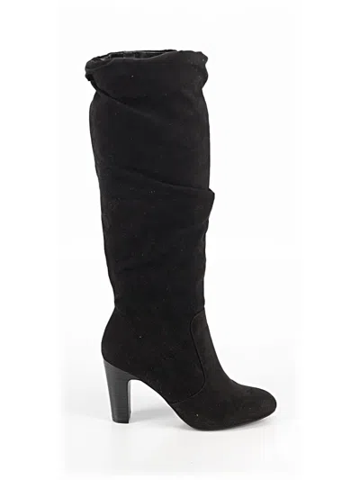 Pre-owned Kelly & Katie Boots In Black