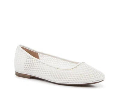 Kelly & Katie Bryn Ballet Flat In White