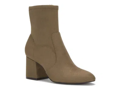 Kelly & Katie Eltha Bootie In Brown