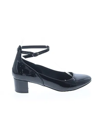 Pre-owned Kelly & Katie Flats In Black