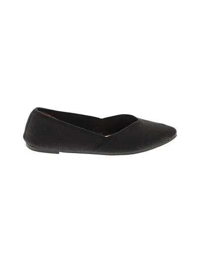 Pre-owned Kelly & Katie Flats In Black