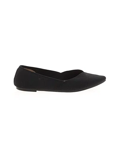 Pre-owned Kelly & Katie Flats In Black