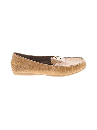 Pre-owned Kelly & Katie Flats In Tan