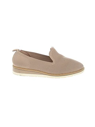 Pre-owned Kelly & Katie Flats In Tan