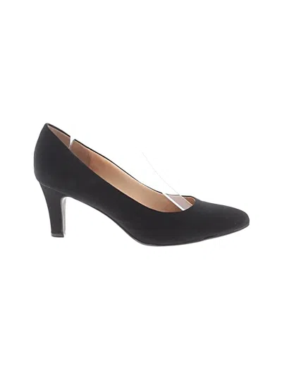 Pre-owned Kelly & Katie Heels In Black