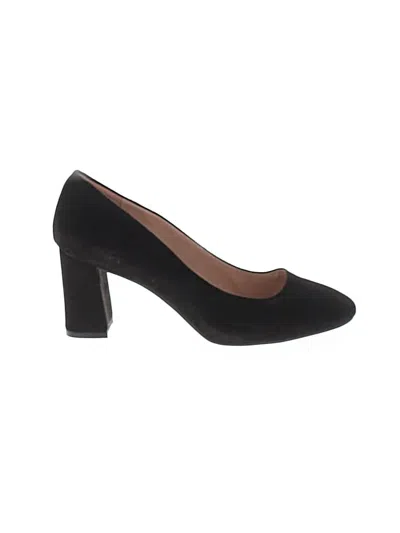 Pre-owned Kelly & Katie Heels In Black