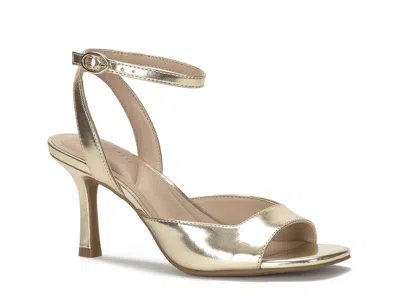 Kelly & Katie Ianna Sandal In Gold
