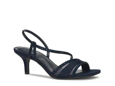 Kelly & Katie Lyndie Sandal In Multi