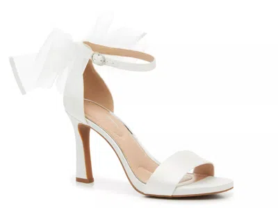 Kelly & Katie Nemira Sandal In White