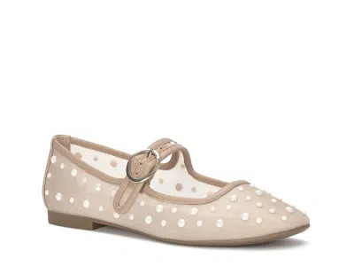 Kelly & Katie Norissa Ballet Flat In Brown