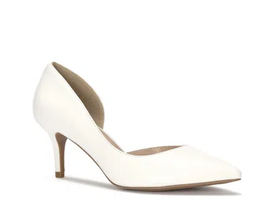 Kelly & Katie Relira Pump In White