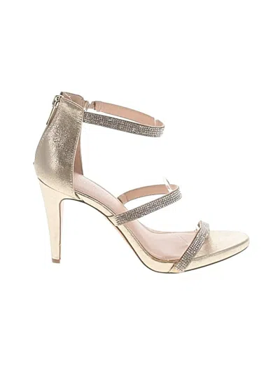 Pre-owned Kelly & Katie Sandals In Gold