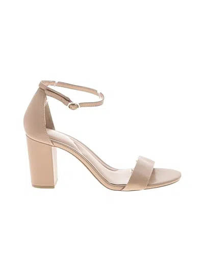 Pre-owned Kelly & Katie Sandals In Ivory