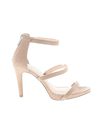 Pre-owned Kelly & Katie Sandals In Ivory