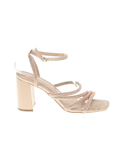 Pre-owned Kelly & Katie Sandals In White