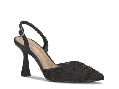 Kelly & Katie Simmone Pump In Black