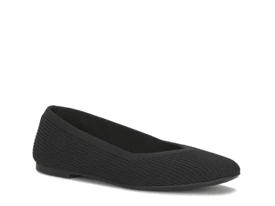 Kelly & Katie Taydra Ballet Flat In Black