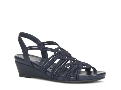 Kelly & Katie Vaeda Wedge Sandal In Navy