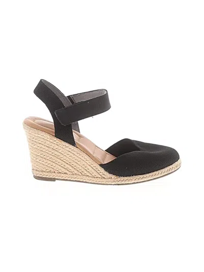 Pre-owned Kelly & Katie Wedges In Black