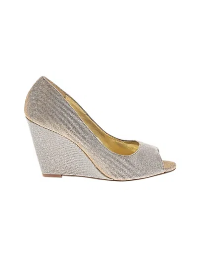 Pre-owned Kelly & Katie Wedges In Gold