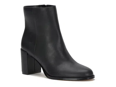 Kelly & Katie Wide Width Meliza Bootie In Black
