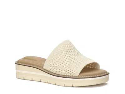 Kelly & Katie Zetta Wedge Sandal In White