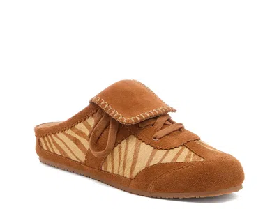 Kelsi Dagger Brooklyn Scotty Slipon Sneaker In Brown