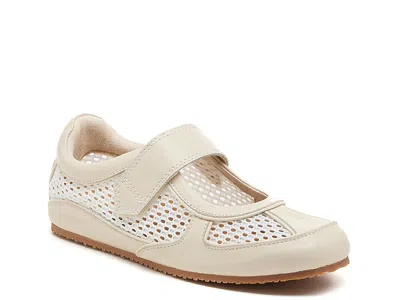 Kelsi Dagger Brooklyn Swish Mary Jane Sneaker In White
