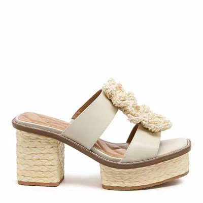 Kelsi Dagger Women's Grandy Raffia Flower Platform Sandals In White In Neutral