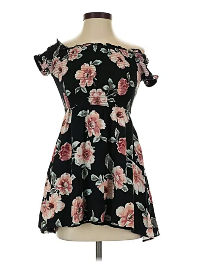 Pre-owned Kendall & Kylie Casual Dress In Black