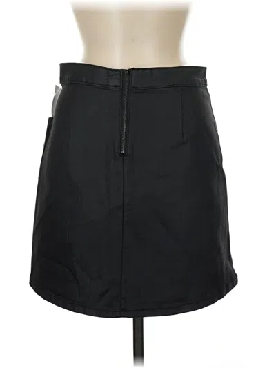 Kendall & Kylie Casual Skirt In Black