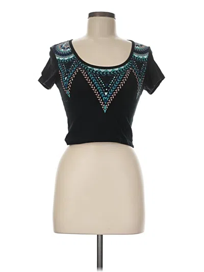 Pre-owned Kendall & Kylie Short Sleeve T-shirt In Black