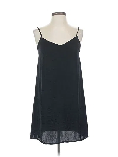 Pre-owned Kendall & Kylie Tank Top Black Halter Neckline Tops